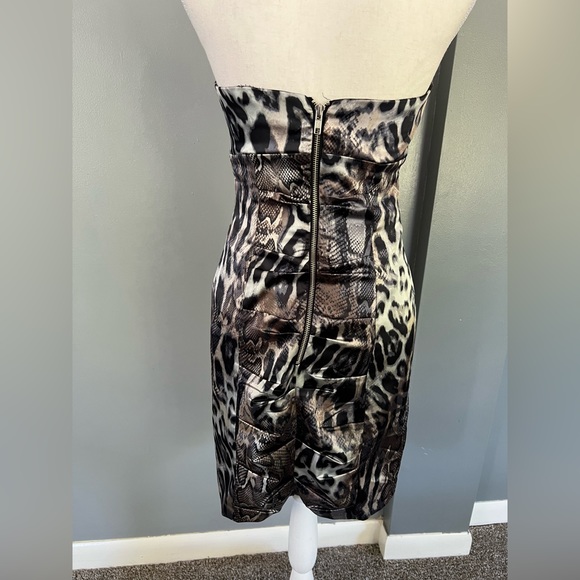 Size 2, Snake Skin And Leopard Print, Mini Strapless Dress, Morgan & Co. - Picture 2 of 5